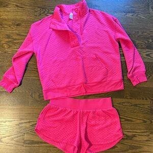 Stars Above Women’s Quilted Button-Up top and shorts set. Size M